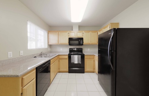Pumpkin Center Condo | GATED 2 Bedroom/1.5 Bath Townhome FURNISHED
