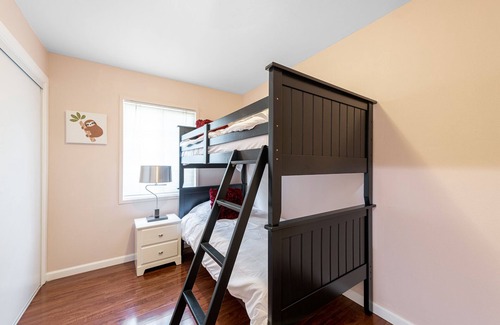 La Puente House | Gated 3 Bedroom Home Away From Home