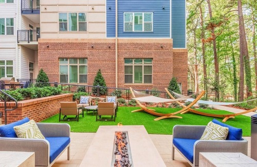 Durham Apartment | Gated Community Close to Everything