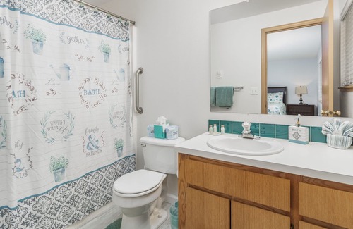 Kiwanda Shores House | Gated Community Home, short walk to the beach or enjoy the bbq on the deck