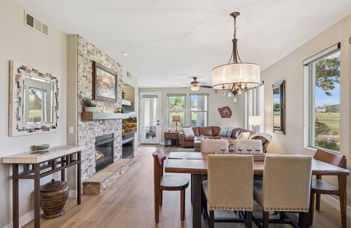 Kierland Condo | Gated Ground Floor w/Heated Pool/Spa/Fitness Room, Garage, Kierland's, Dining/Shopping + Free Golf!