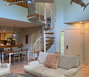 Miramar Beach Apartment | Gated Gulf Front Condo in Hidden Dunes Beach & Tennis Resort