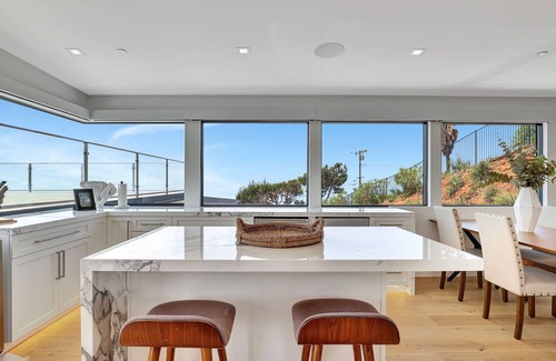 Western Malibu House | Gated Ocean View Horizon Hills Estate with Pool, Spa & Panoramic Roof Deck!