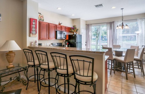 Crestwynd Bay House | Gated townhome with pool & playground - fast WiFi, W/D - snowbirds welcome