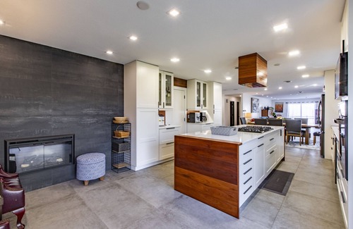 Rochester House | Gates Dr-Stylish and spacious house Near Mayo in Rochester best Neighborhood