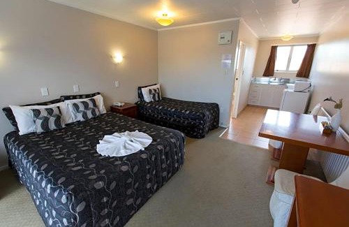 Fenton Street Hotel | Gateway International Motel