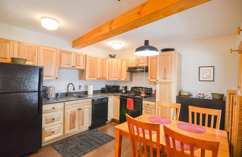 Ludlow Condo | Gateway to Adventure