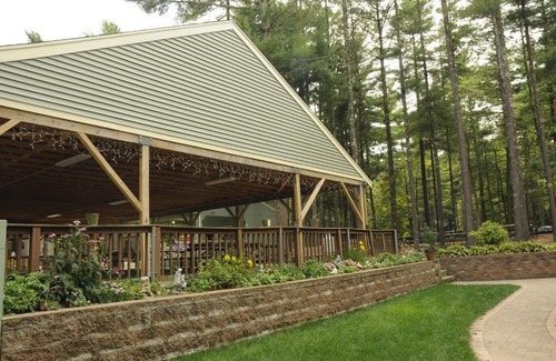 Rochester Resort | Gateway to Cape Cod ADA Accessible Cottage 6