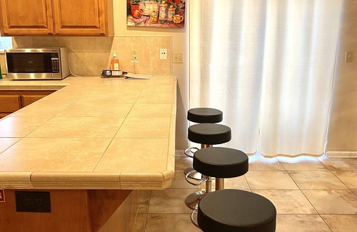 Marina House | Gateway to Monterey Peninsula, 4 Bedroom 3 Bathrooms Vacation House