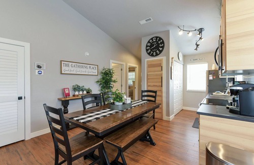 Indian Point Condo | Gathering Place at the Nest | Open-air dining