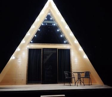 Ambrolauri House | gauqmda