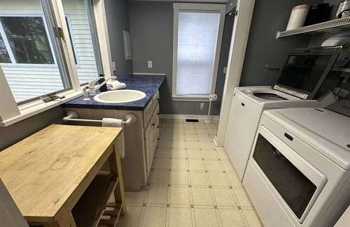 Northport House | GAZEBO BEACH COTTAGE - Town of Northport