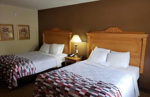 Branson Theater District Hotel | Gazebo Inn