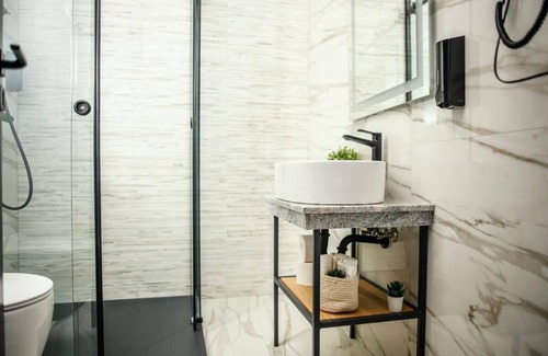 Timisoara Hotel | GBU Home Azure Room 301