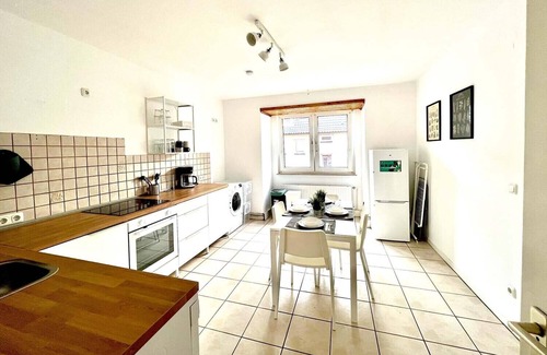 Gelsenkirchen-Mitte Apartment | Ge08 - Ferienwohnung in Gelsenkirchen, 65 qm, 2 Zimmer, Max. 4 Personen