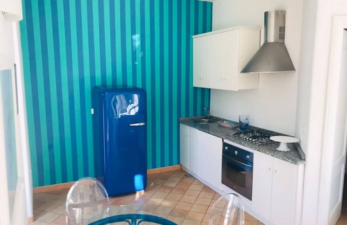 Ischia Porto Apartment | Gelso nero