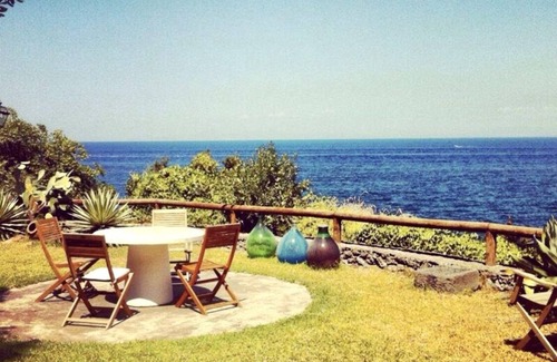 Ischia Porto Apartment | Gelso nero