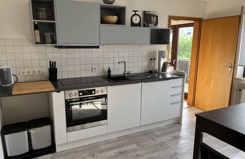 Poppenhausen Apartment | Gemütliches Dachgeschloss im Schönsten Dorf der Rhön