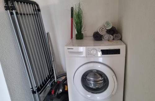 Offenbach am Main Apartment | Gemütliche 3 Zimmer Wohnung im Herzen Offenbachs mit schönem Balkon