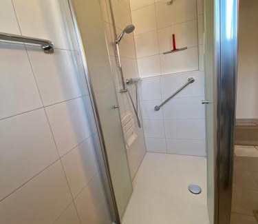 Dietrichsfeld Apartment | Gemütliche EG-Ferienwohnung Brazil mit eingezäunten Garten