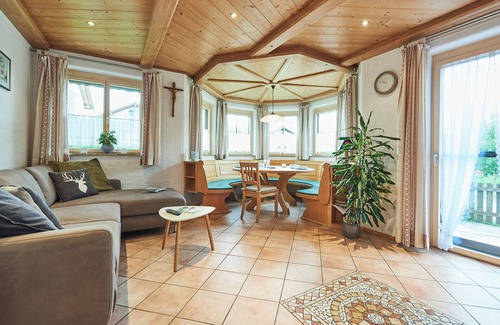Berganger Apartment | Gemütliche Ferienwohnung auf dem Land