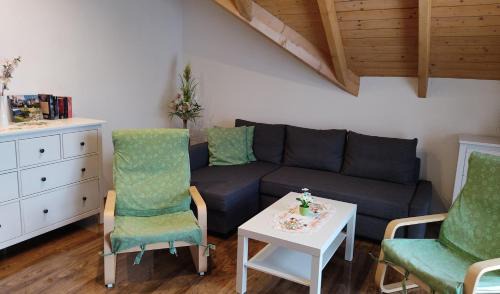 Eibenstock Apartment | Gemütliche Ferienwohnung im schönen Erzgebirge - Wohnung Frühling