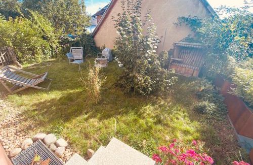 Effolderbach Apartment | Gemütliche Landhaus Wohnung auf dem Ponyhof - Himmelbett, Kamin & Garten