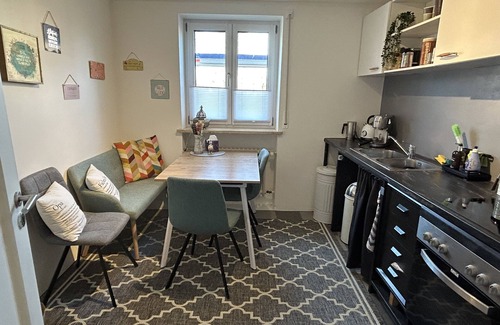 Scheyern Apartment | Gemütliche, Moderne 80qm Ferienwohnung, 10 Minuten von Pfaffenhofen Entfernt