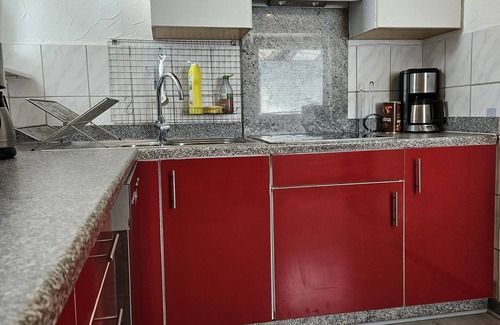 Offenburg Apartment | Gemütliche Zwei Zimmer Wohnung mit Küche und Terrasse