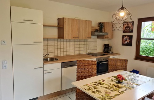 Feriendorf Frankenau House | Gemütlicher Bungalow mit Garten