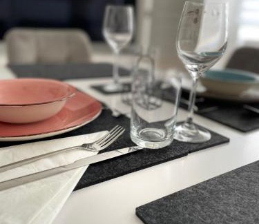 Funfhaus Apartment | Gemütliches Apartment 60m2 mit Klimaanlage nahe Westbahnhof