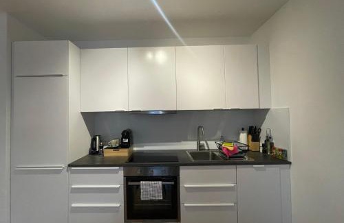 Schoenefeld Apartment | Gemütliches Apartment am BER Flughafen