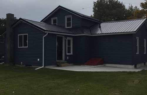Geneva House | Gem at the Fingerlakes! Pet friendly paradise!
