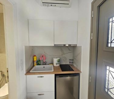Analipsi Apartment | Gem room