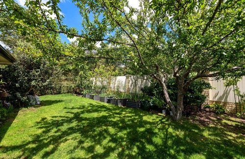 Kawaha Point House | Gemini Shores - Rotorua Holiday Home