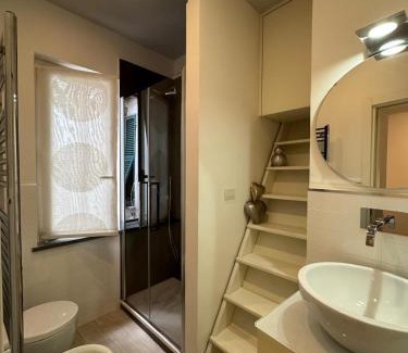 Vernazza House | Gemmina Moon