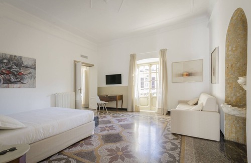 Castelletto Hotel | Genova46 Suites & Rooms
