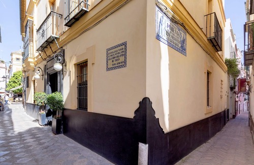 Santa Cruz Apartment | Genteel Home Pimienta