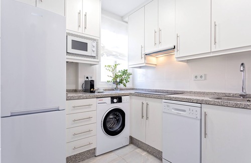 Distrito Centro Apartment | Genteel Home Plaza de las Tendillas