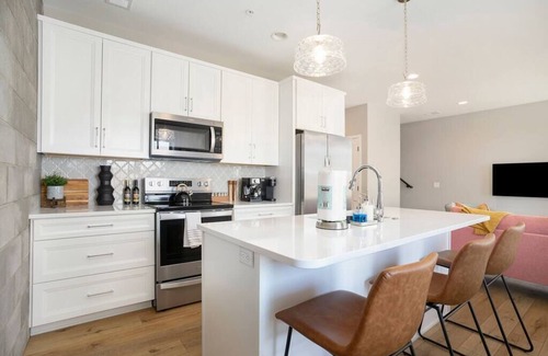 Holland Condo | George 203: Multi-Level 8th Street Condo with Private Terrace