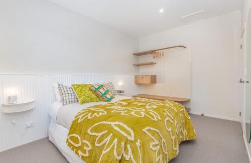 Dunedin City Centre Apartment | George Little Stylish, Peaceful & Convenient