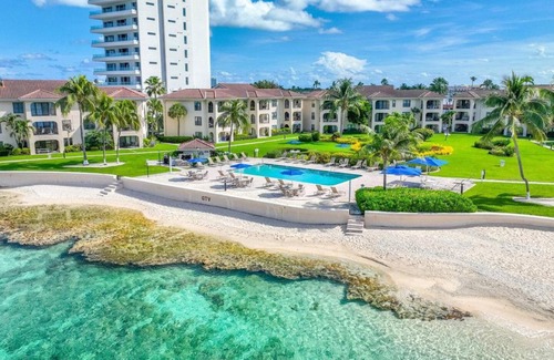 Seven Mile Beach Apartment | George Town Villas 118