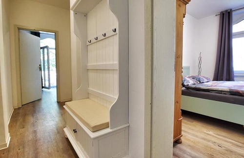 Naumburg Apartment | Georgentor