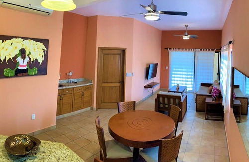 Crucecita Condo | Georgeous Condo in the Heart of Huatulco