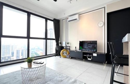 George Town Apartment | Georgetown Skypool Urban 3BR Family & Baby-Friendly 9pax Seaview Penang