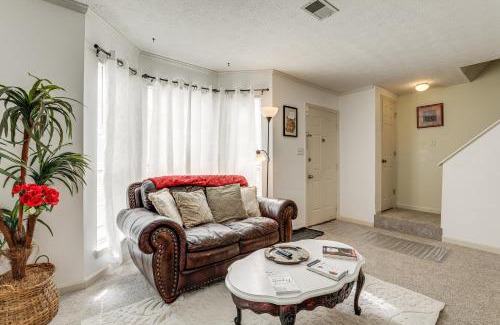 Stone Mountain House | Georgia Townhome - 3 Mi to Stone Mountain Park!