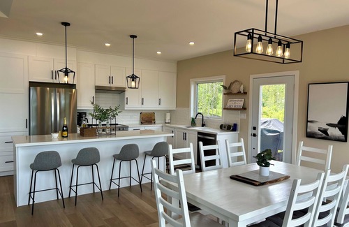 Wiarton House | Georgian Bluffs On The Bay- Stunning custom built (2024) waterfront home.