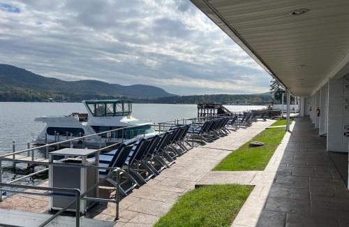 Lake George Resort | Georgian Lakeside Resort