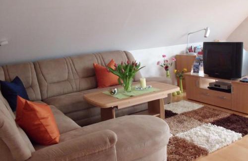 Lay Apartment | Gerä Umige Ferienwohnung In Lay Am Moselhang