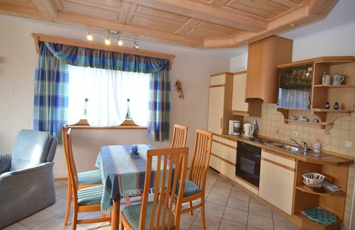 Stocking Apartment | Geräumige Ferienwohnung in Stocking in Waldnähe